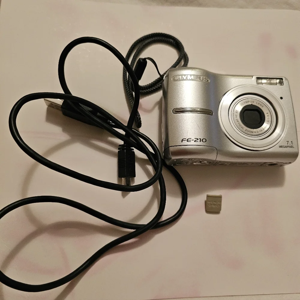 Olympus fe 210